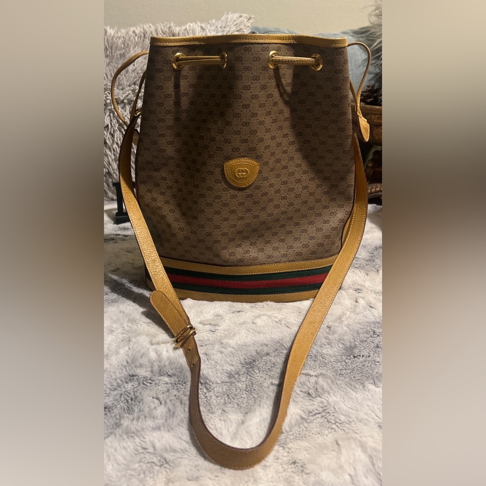 Gucci Micro GG Supreme Web Sherry Line Bucket (Vintage)